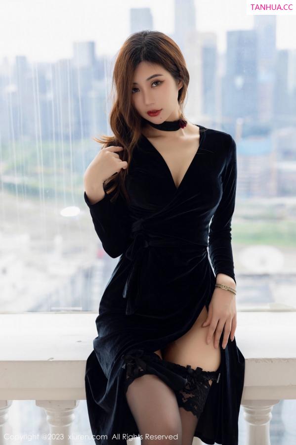 綺裡嘉 绮里嘉 [XiuRen]高清写真图 2023.06.30 No.7005 绮里嘉ula 黑丝美腿第37张图片